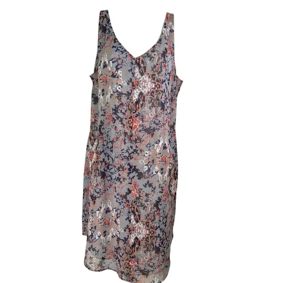 Cabi size Medium. Shift dress with spaghetti straps, pockets and fully lined - Picture 1 of 9